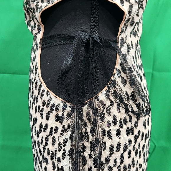 Sequined lace wiggle bodycon strapless dress size large brand new pinup - Picture 10 of 16